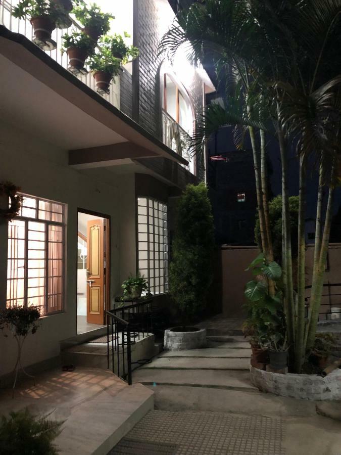 Magen Apartment Imphal Exterior photo